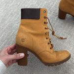 Timberland  Women's Anime Heeled Boots Size Lace Up Wheat Nubuck 3" Heel Photo 2