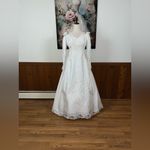 Beautiful Vintage 90s Wedding Gown & Veil! White Size 14 Photo 4