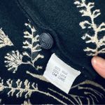 Icelandic 100% wool beautiful cardigan sweater with embroidery designs Black Size L Photo 12