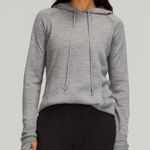 Lululemon  Light Merino Wool Hoodie Heathered Core Light Grey Women’s size 4 Photo 0