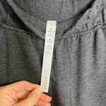 Lululemon Athletica Wide Leg Active Cropped Grey Pants Size 4 Photo 4