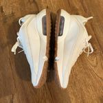 Nike Women’s Air Max 2090 Twist (Fossil Gum). Size 6.5 Photo 13