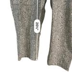 kim rogers  grey and white paisley print pants Photo 3