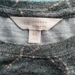 LC Lauren Conrad Lauren Conrad Gray Heart Side Ruffle Top XS Photo 2