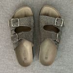 White Mountain  Horizon Sandals Gold Glitter Cork Footbed Two Buckles Size 9.5 Photo 4
