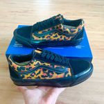 Vans  Premium Old Skool Leopard
Shoe Women 8.0 US Photo 2