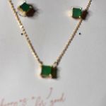 NIP Trades Of Hope Gold Tone Emerald Green Dainty Square Post Earrings/Necklace Photo 1