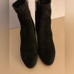 Blondo women waterproof Black Suede Chelsea heel Robynn Ankle Boots size 7.5 Photo 9