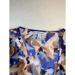 Nine West Abstract Print Blouse Women's Size Medium V-Neck Short Sleeve Photo 2