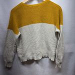 BDG  Women's Mustard and Cream Crew Neck Sweater‎ Photo 6