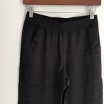 H&M Flowy black joggers with pockets Photo 1