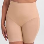 HONEYLOVE SuperPower Mid Waist Short
Sand Photo 2