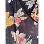 Sweet Pea  Black Floral Print V-Neckline Short Sleeves Wrap Top Size Large Photo 3