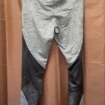Forever 21 NWOT  grey and black leggings Yoga Pants Size large Photo 1