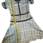 Karl Lagerfeld Abstract Plaid Dress Spread Collar Short Sleeves. Photo 8
