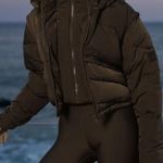 Alo Yoga Alo Glacier Cropped Puffer Jacket Coat Espresso Brown Small Photo 0