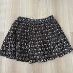 Vestique NWT  Floral Daze Shorts Photo 3