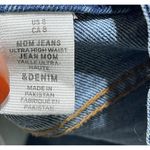 H&M Mom Jeans Ultra High Waist Button Fly Medium Size 8 Raw Hem Photo 2