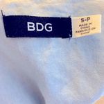 BDG ‎ Chambray Button Down Tie Waist Sleeveless Top Size S Photo 4