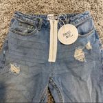 Princess Polly Jeans Photo 3