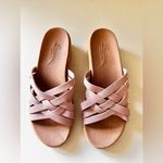 Skechers Arch Fit Bevelee Mauve Sandals Flip Flops Size 11 EUC Photo 1