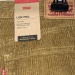 Levi's  Low Pro Corduroy Pants Women's 29x30 Relaxed Straight Leg Tan NWT Photo 4
