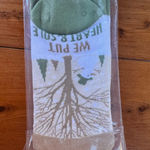 NWT Holiday Socks – “We Put Heart & Sole” Winter Scene Green Photo 0