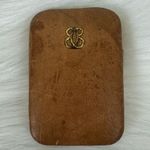 Vintage Buxton | Key Photo 0