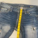 Silver Jeans Twisted Blue Jeans Bootcut Low Rise Med Wash Distressed Size 29 Photo 9
