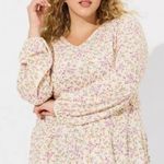 Torrid Texture Jersey V-Neck Long Sleeve Tiered Top size 0 S Photo 2