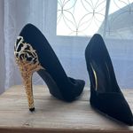 Beautiful Black And Gold Heels Size 11 Photo 3