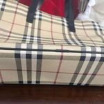 Burberry London handbag Photo 2