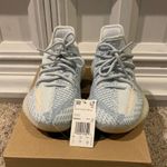 Yeezy Boost 350 Cloud White Photo 0