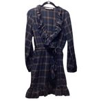 Sunner plaid wrap dress. Size Medium Blue Photo 4