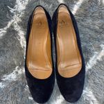 Aquatalia  Italian Black Suede Low Heels Photo 1