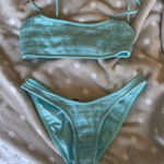 Triangl  Bikini Photo 0