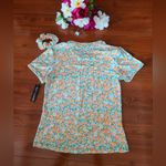 Riley & James  Floral Top w/ matching hair accessory Size Large Photo 1