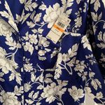 Miss Elaine 2-Piece Notch Collar Top and Pants Pajama Set Photo 5