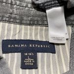 Banana Republic Women’s Black/ Grey Denim Button Up Shirt Size Large 100% Cotton Photo 3