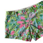 Lilly Pulitzer Coconut Jungle 3” Walsh shorts Mid rise size 4 100% cotton Photo 2