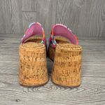 Yoki  Womens Wedge Mule Sandal shoes floral flower 70s style size 6.5 tropical Photo 5