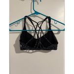 Lululemon strappy back sports bra size 4 Black Photo 3