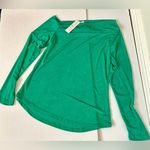 Boutique Brand Ariella Green Wilson Top Off The Shoulder Size M NWT Size M Photo 0