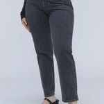 Everlane The Curvy ’90s Cheeky Jean Organic Cotton Washed Black Size 27 Photo 0