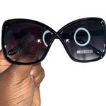 Cat Eye Frame Black Sunglasses Photo 5