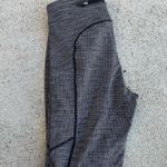 Lululemon Leggings Black and White Photo 3