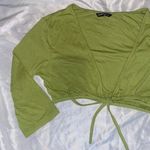 SheIn green tie front crop top Photo 1