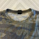 Strut this  Women’s Faded Camouflage Short-sleeve T-Shirt (One Size) Photo 1