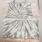 Sage | Gray & Cream Tie-Dye Sleeveless Workout Top Photo 2