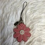 Coach 1.5" y2k  Vintage Daisy Flower Bag Charm Key Fob Photo 1